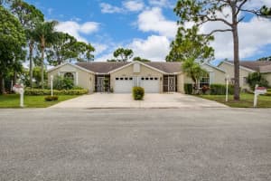 3537 Mill Brook Way Cir, Greenacres, FL 33463, Sold 11/18/22