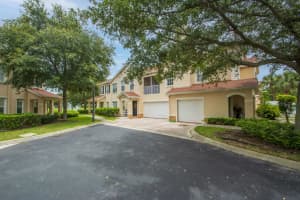 2498 57th Cir, Vero Beach, FL 32966, Sold 08/31/22