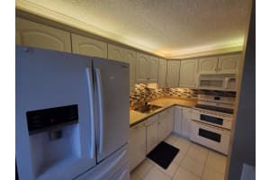 825 Center St #24d, Jupiter, FL 33458, Sold 08/19/22