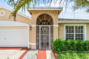 1731 Sawgrass Cir, Greenacres, FL 33413, Sold 08/11/22