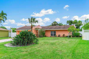 3324 Chatelaine Blvd, Delray Beach, FL 33445, Sold 10/03/22