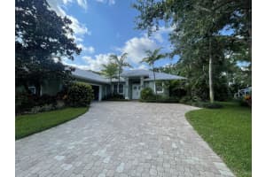 8565 SW Sea Captain Dr, Stuart, FL 34997, Sold 07/18/22