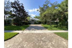 8565 SW Sea Captain Dr, Stuart, FL 34997, Sold 07/18/22