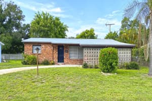 1975 1st Pl SW, Vero Beach, FL 32962, Sold 08/12/22