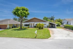 6654 Plymouth Dr N, Lake Worth, FL 33462, Sold 08/05/22