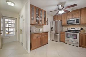 18731 Stewart Cir APT 7, Boca Raton, FL 33496, Sold 08/19/22