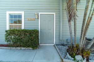 1549 Royal Forest Ct, West Palm Beach, FL 33406, Sold 08/18/22