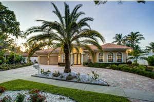 2341 NE 49th Street, Lighthouse Point, FL 33064 Sold 11/07/22