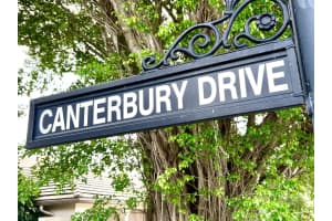 3160 Canterbury Dr, Boca Raton, FL 33434, Sold 08/22/22