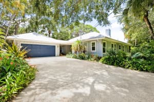 61 S Sewalls Point Rd, Stuart, FL 34996, Sold 07/22/22
