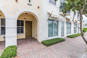 3620 S Dixie Hwy, West Palm Beach, FL 33405, Sold 10/04/22