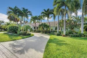 915 Dogwood Dr, Delray Beach, FL 33483, Sold 11/15/22