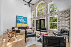 25 Grand Bay Cir, North Palm Beach, FL 33408, Sold 08/18/22