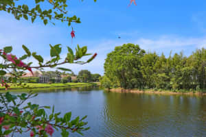 1593 S Club Dr, Wellington, FL 33414, Sold 08/10/22