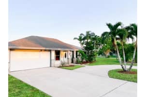 320 Sandpiper Ave A, Royal Palm Beach, FL 33411, Sold 07/29/22