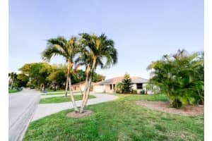320 Sandpiper Ave A, Royal Palm Beach, FL 33411, Sold 07/29/22