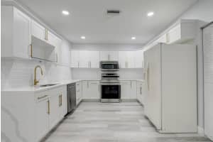 7601 Forest Green Ln, Boynton Beach, FL 33436, Sold 10/27/22