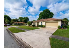 495 24th Ave, Vero Beach, FL 32962, Sold 09/30/22