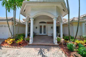 2672 Sw Glenmoor Way Palm City, FL 34990 Sold 04/10/23