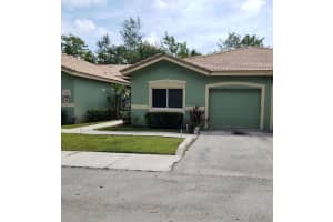 220 Crestwood Cir, Royal Palm Beach, FL 33411, Sold 10/05/22