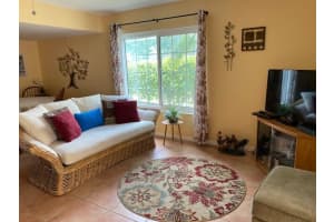 213 Foxtail Dr a, Greenacres, FL 33415, Sold 09/20/22