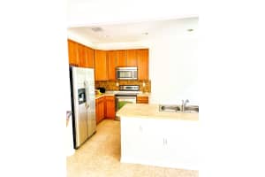 216  Lake Monterey Circle, Boynton Beach, FL 33426 Sold 10/28/22