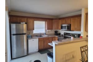 1440 N Lawnwood Circle   17a, Fort Pierce, FL 34950 Sold 11/21/22