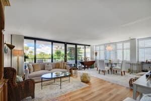 3589 S Ocean Blvd, South Palm Beach, FL 33480, Sold 10/11/22