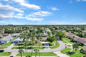 5206 Woodstone Cir S, Lake Worth, FL 33463, Sold 08/05/22