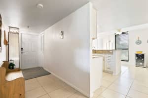 5350 Woodland Lakes Dr APT 212, Palm Beach Gardens, FL 33418, Sold 08/02/22