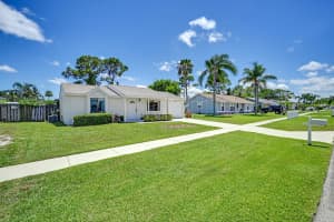 5352 Benjamin Ave, Boynton Beach, FL 33472, Sold 08/05/22