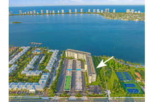 801 Lake Shore Dr, Lake Park, FL 33403, Sold 04/26/23