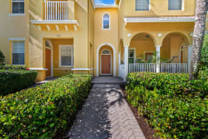 108 W Pigeon Plum Dr, Jupiter, FL 33458, Sold 10/20/22