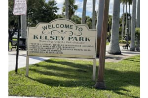 810 Lake Shore Dr APT 41, West Palm Beach, FL 33403, Sold 06/22/22