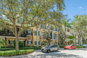 370 W Cannery Row Cir, Delray Beach, FL 33444, Sold 08/26/22