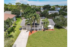6692 Westview Dr, Lake Worth, FL 33462, Sold 08/08/22