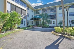 4980 E Sabal Palm Blvd APT 330, Tamarac, FL 33319, Sold 08/09/22