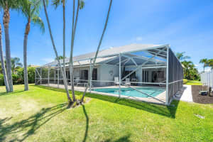 7017 NW 3rd Ave, Boca Raton, FL 33487, Sold 10/17/22