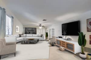 552 Sandpiper Cir Ln, Delray Beach, FL 33445, Sold 10/28/22