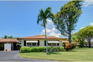552 Sandpiper Cir Ln, Delray Beach, FL 33445, Sold 10/28/22