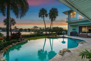 18779 SE River Ridge Rd, Tequesta, FL 33469, Sold 09/07/22