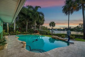 18779 SE River Ridge Rd, Tequesta, FL 33469, Sold 09/07/22