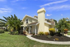 3656 SW Sunset Trace Cir, Palm City, FL 34990, Sold 08/25/22