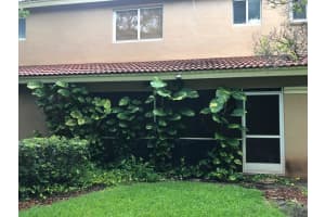 7104 Hawks Nest Terrace, Riviera Beach, FL 33407, Sold 08/31/22