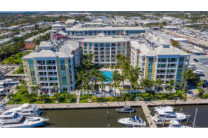 806 E Windward Way APT 220, Lantana, FL 33462, Sold 07/28/22