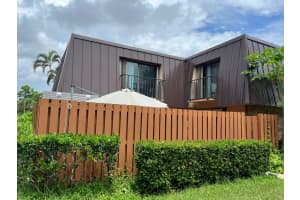 5798 SE Windsong Ln, Stuart, FL 34997, Sold 08/12/22