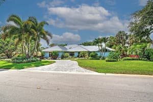 6720 SE Winged Foot Drive, Stuart, FL 34997 Sold 12/23/22
