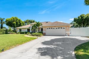 2115 NE Ocapi Court, Jensen Beach, FL 34957 Sold 09/15/22