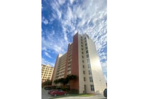 1391 S Ocean Boulevard   106, Pompano Beach, FL 33062 Sold 08/15/22