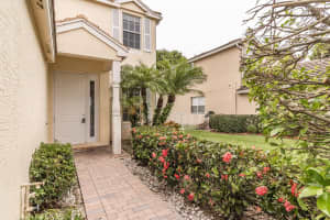 178  Berenger Walk, Royal Palm Beach, FL 33414 Sold 08/16/22